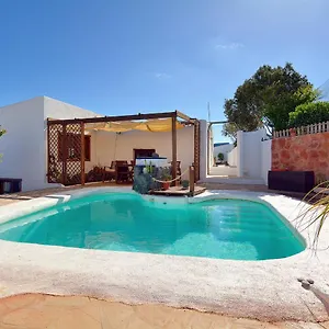 Сasa de vacaciones Bajo El Volcán Rural Canaria
